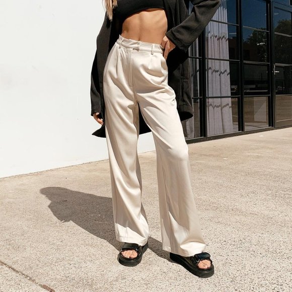 #21❤️ NWOT PRINCESS POLLY AMALIA PANTS IN BEIGE - Picture 3 of 7